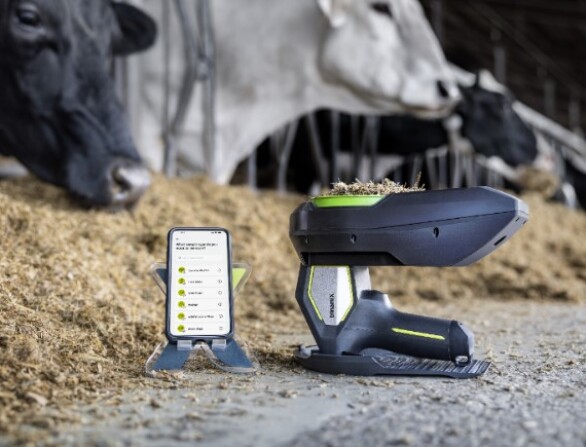 Eurofins Agro Testing en trinamiX breiden mobiele ruwvoeranalyse uit ter ondersteuning van melkvee- en rundveehouders in heel Europa
